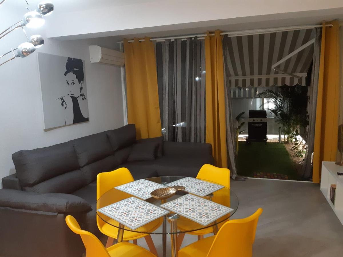 Pool View Yard Bungalow Плайя-дель-Инглес Экстерьер фото